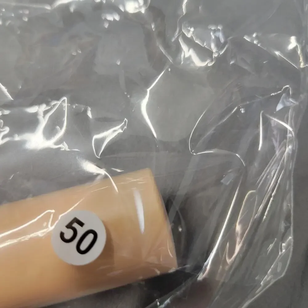 Makeup Revolution London Fast Base Stick Foundation Shade F3 0.21 oz 6.2 g New